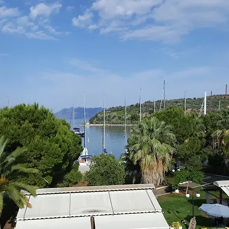 Hotel Maronika 2*